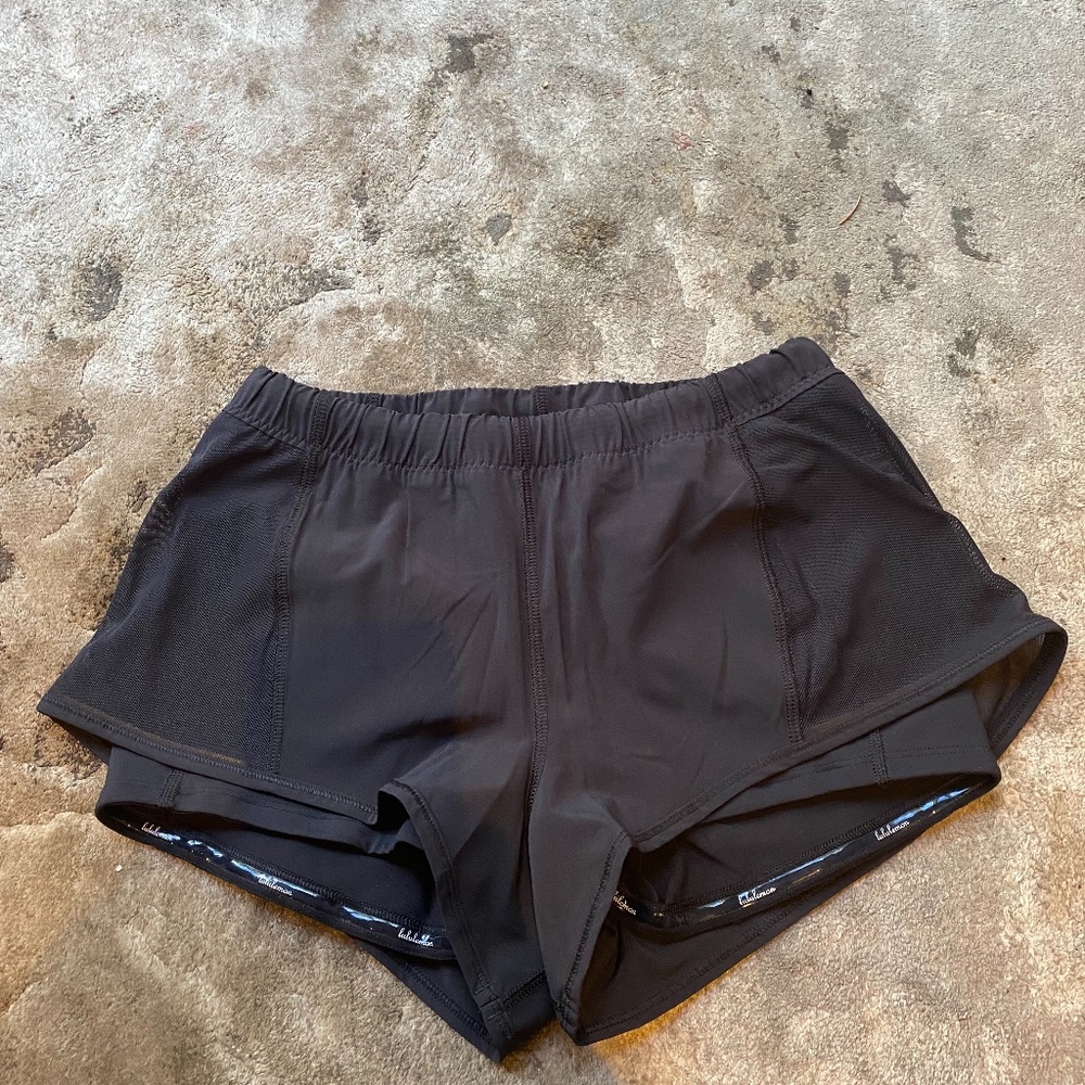 Lululemon running shorts black 4